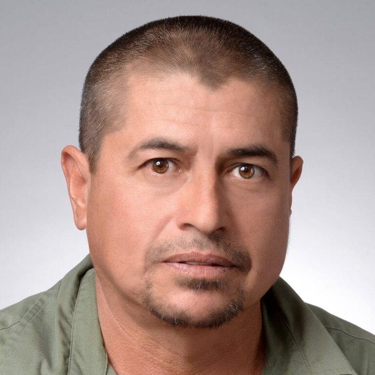 JE CO Employee_0003_Vicente Sanchez