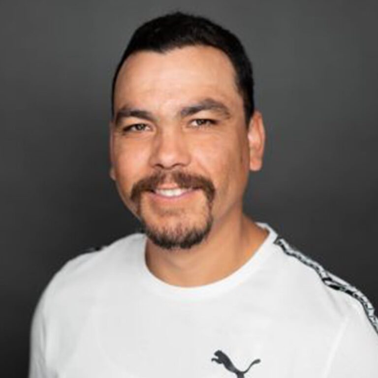 JE CO Employee_0017_Oscar Garcia