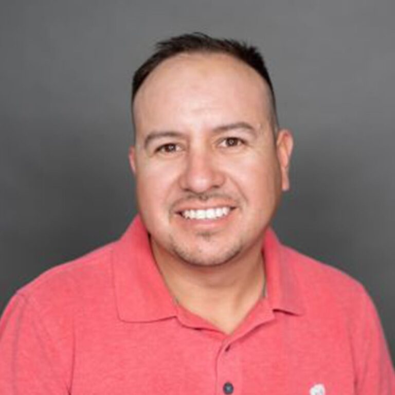 JE CO Employee_0053_Gustavo Sanchez