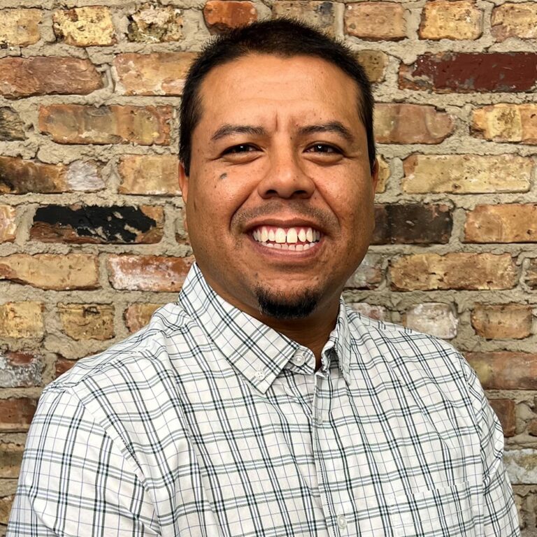 JE CO Employee_0057_Fernando Avila