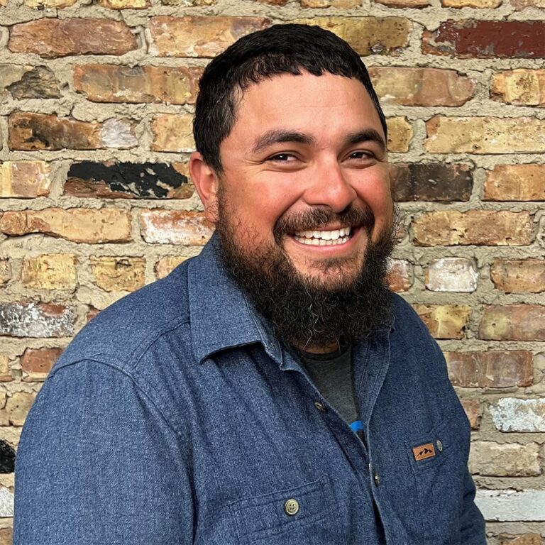 JE CO Employee_0077_Alex Cruz